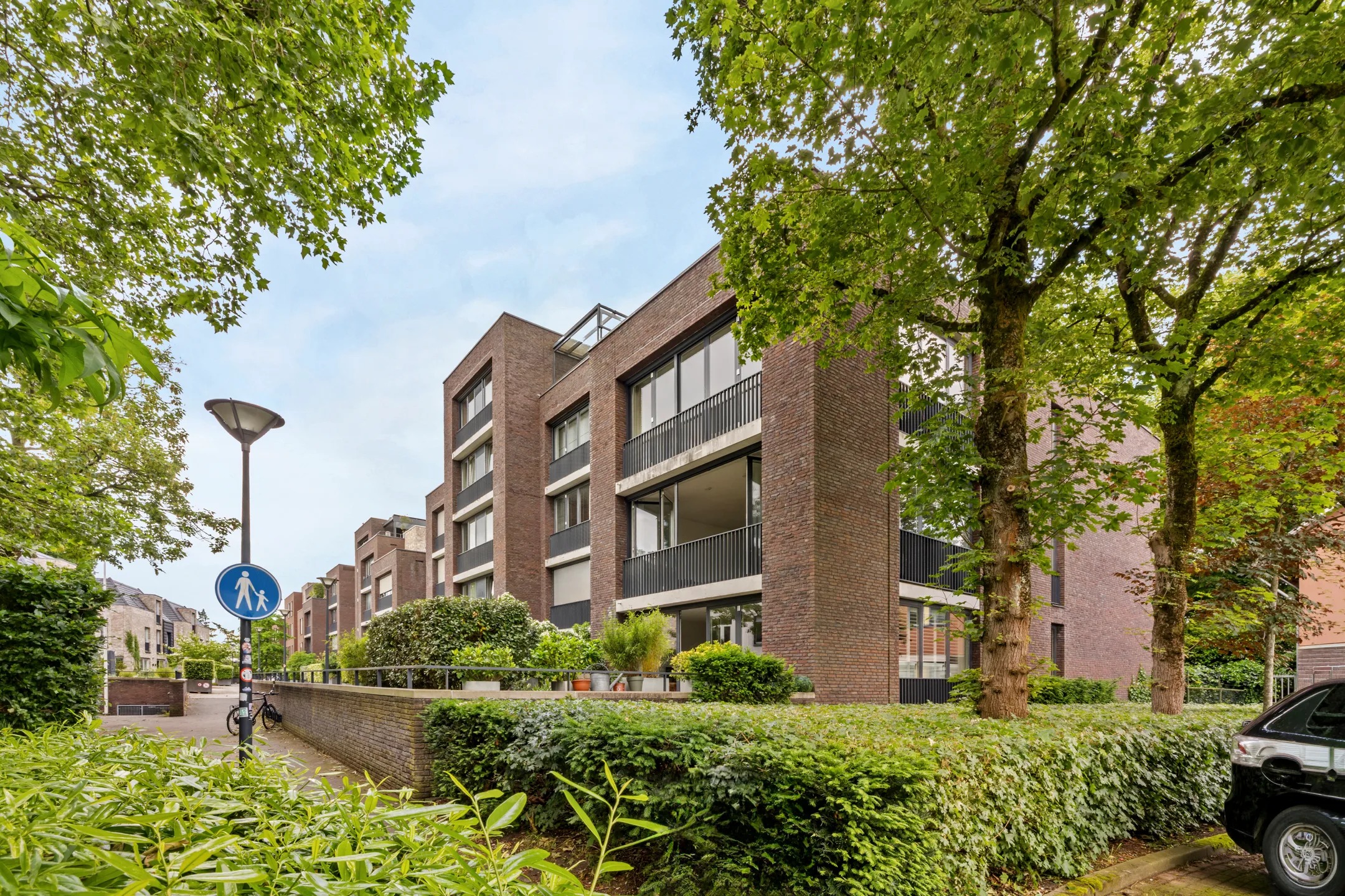 Portiekwoning Burgemeester de Bordesstraat 4 in Bussum