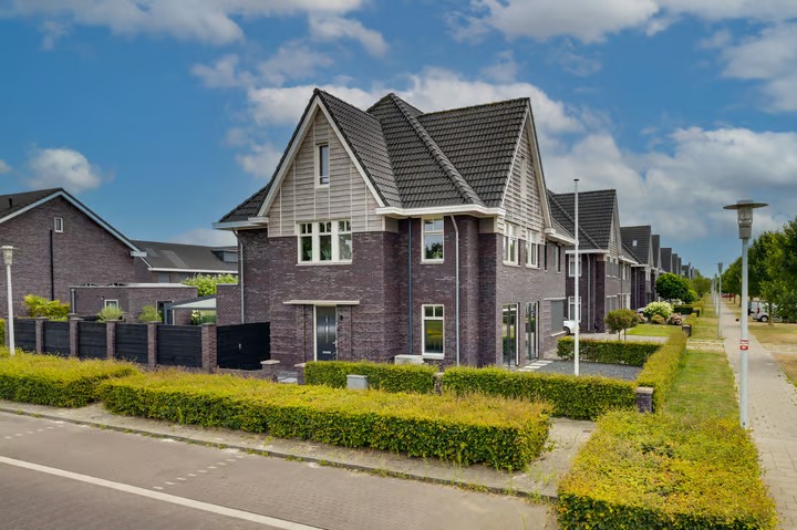 Halfvrijstaande woning Korrelhoed 4 in Apeldoorn