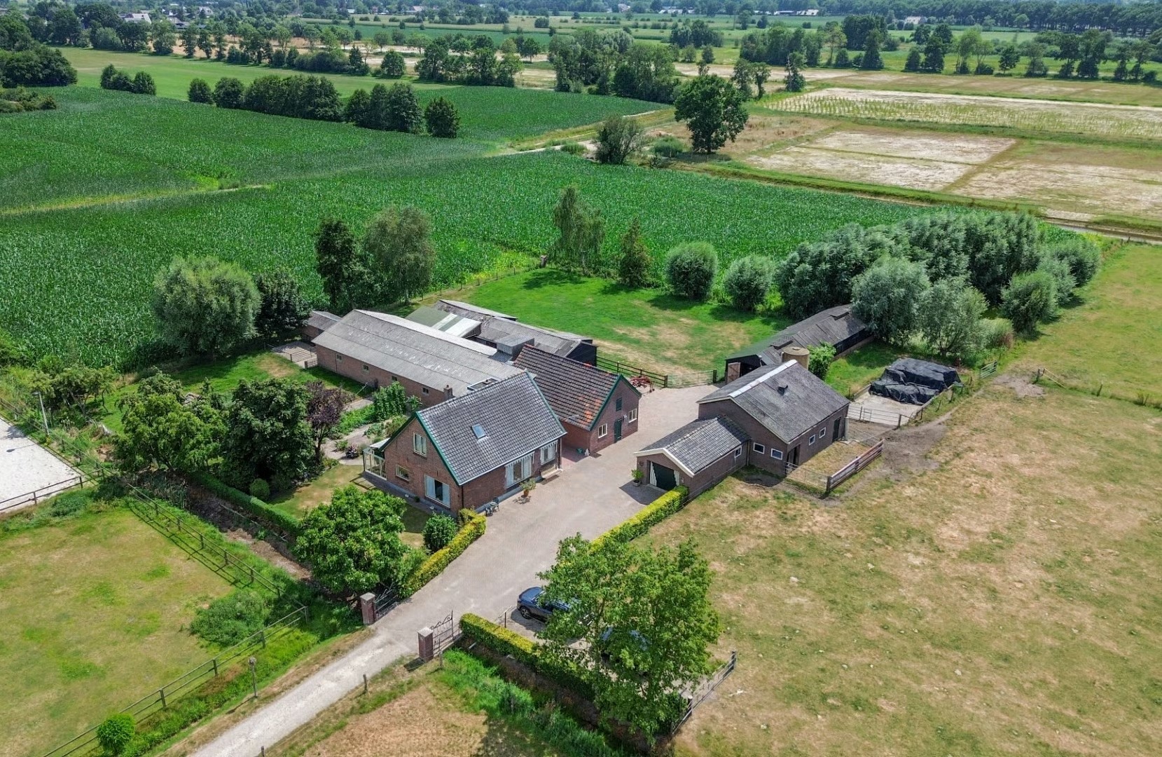 Vrijstaande woning Schras 83 in Ederveen