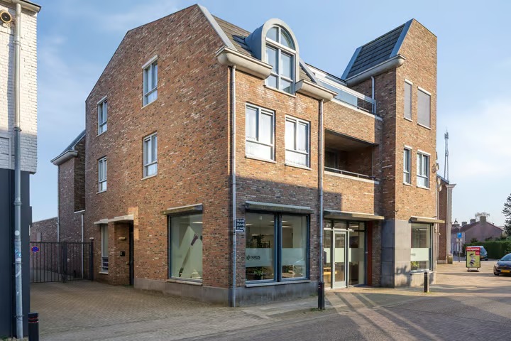 Galerijflat Kerkstraat 22 a in Deurne