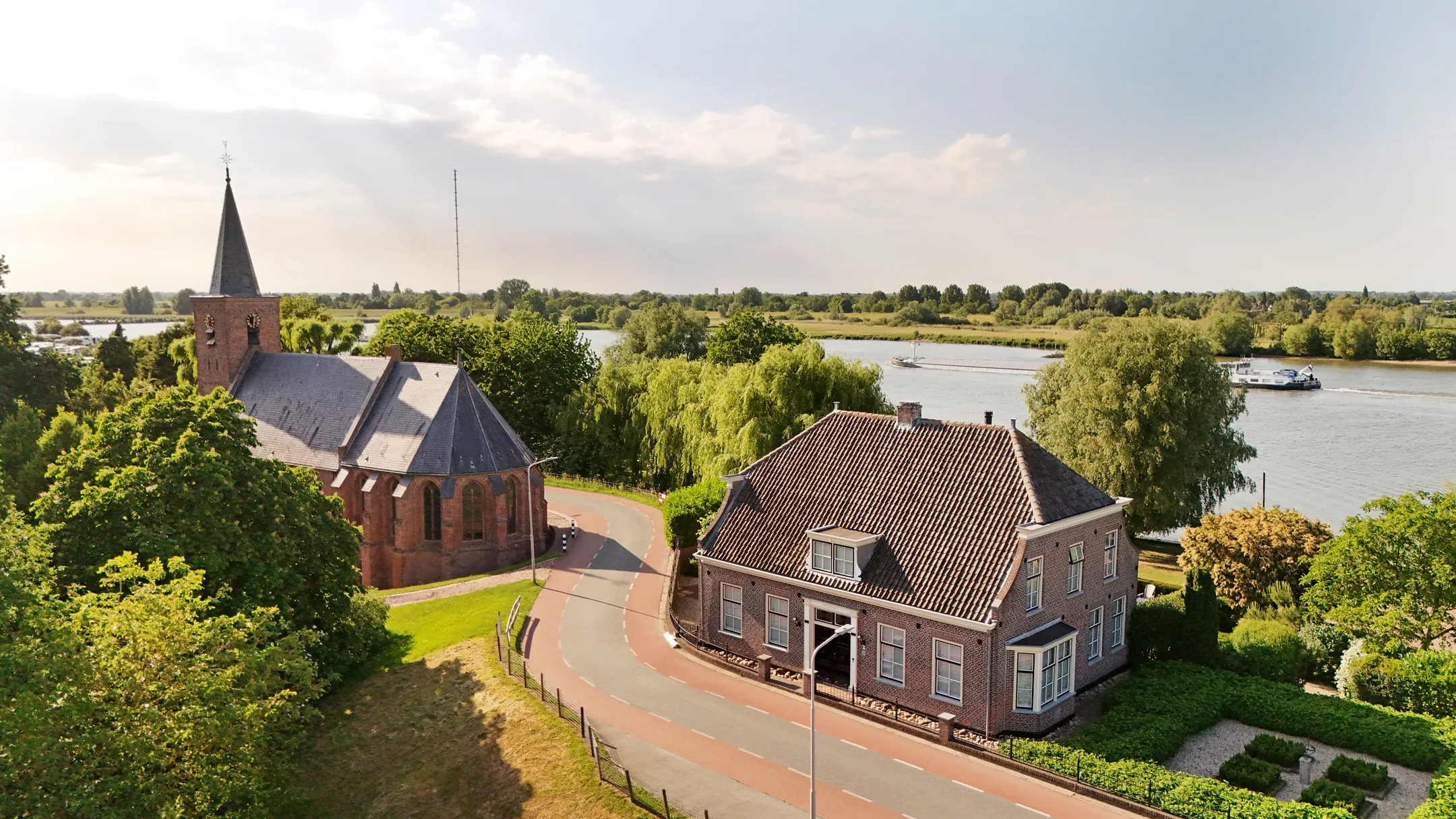 Vrijstaande woning Lekdijk 75 in Tienhoven aan de Lek