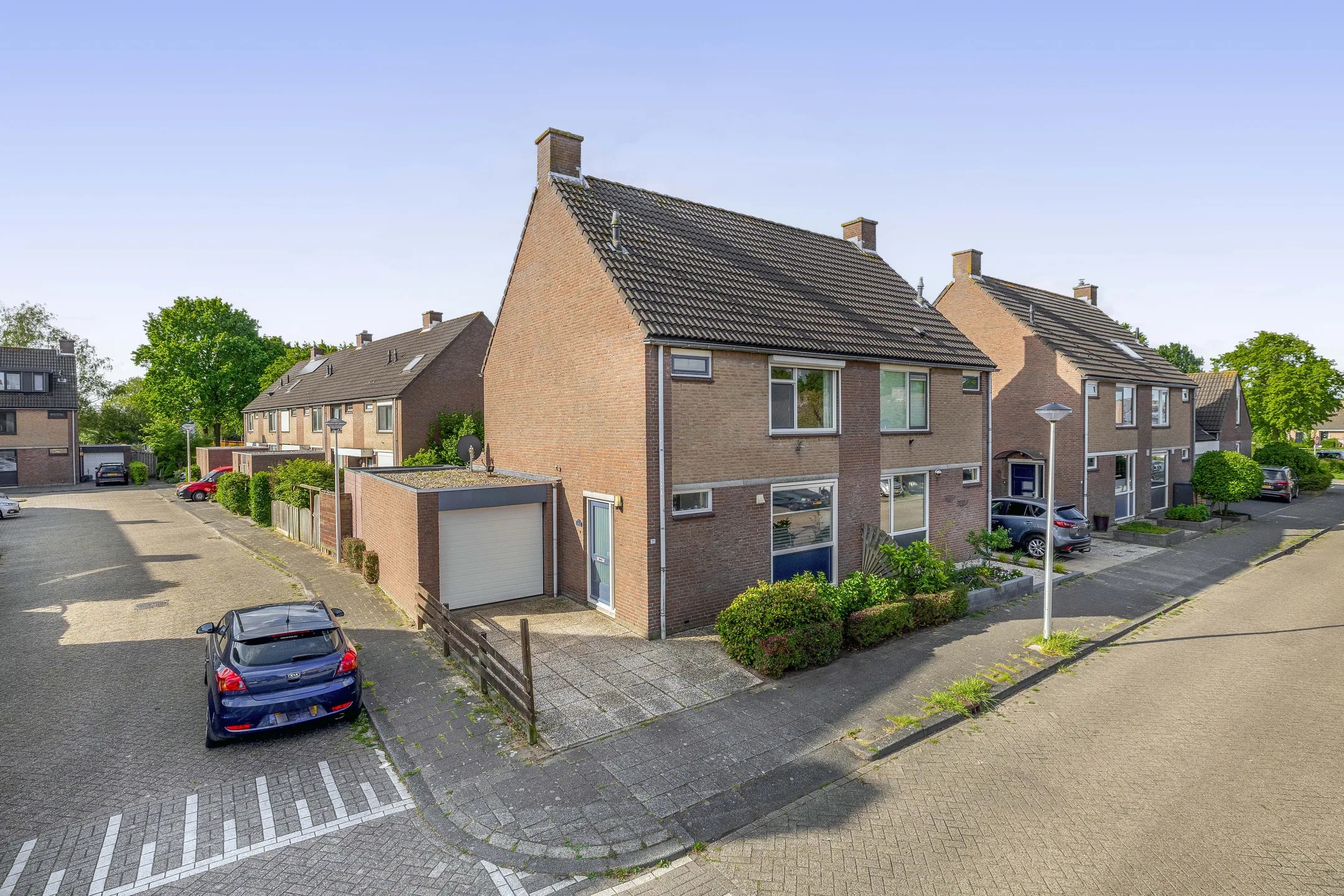 2-onder-1-kapwoning Dallelaan 71 in Spijkenisse