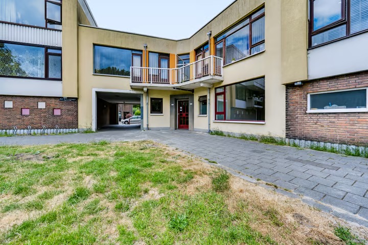 Benedenwoning mr. L.A. Kesperweg 31 A in Vlaardingen