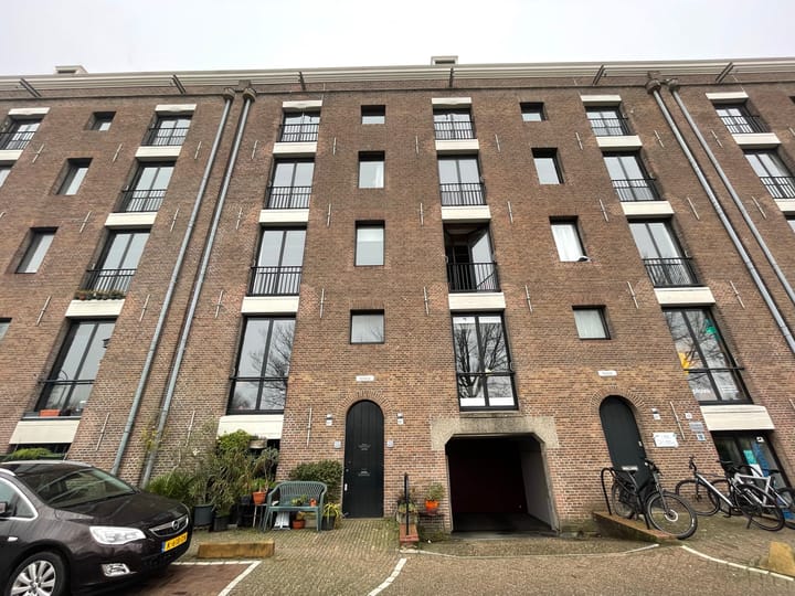 Portiekwoning Binnenkadijk 358 Amsterdam