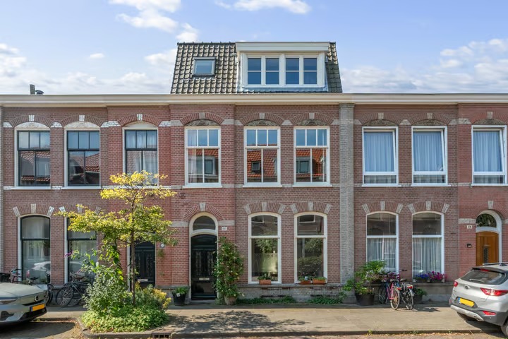Tussenwoning Aelbertsbergstraat 16 in Haarlem