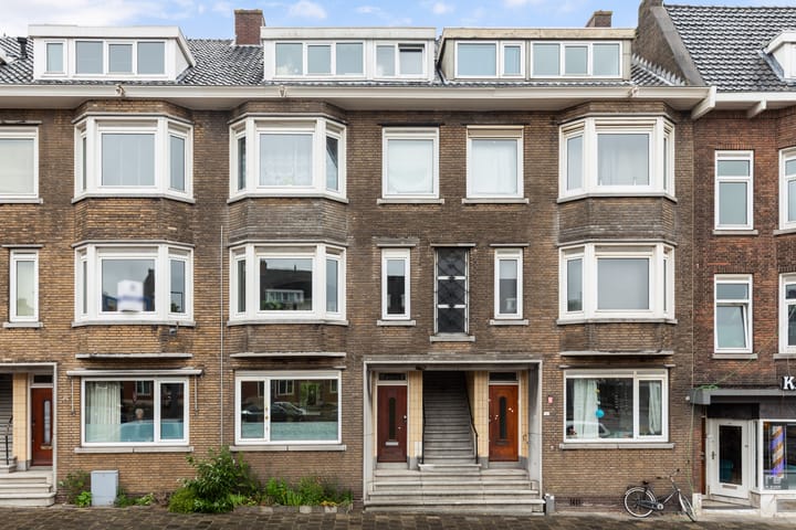 Portiekwoning (appartement) Dorpsweg 14 B Rotterdam