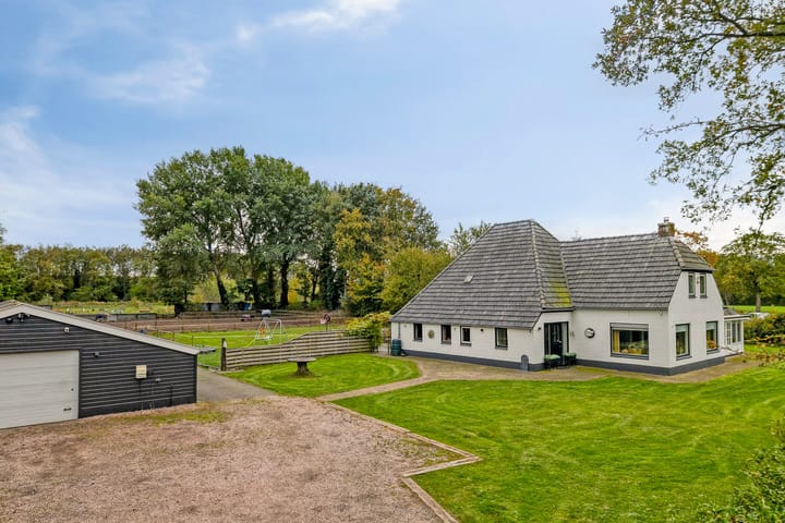 Woonboerderij, vrijstaande woning Alteveersweg 30 in Boijl