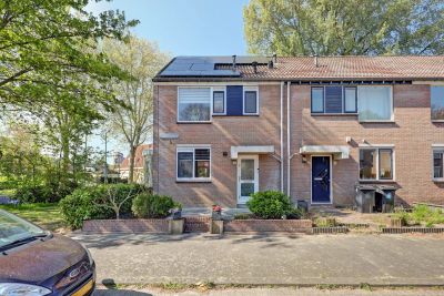 Hoekwoning Krommenoord 6 in Rotterdam