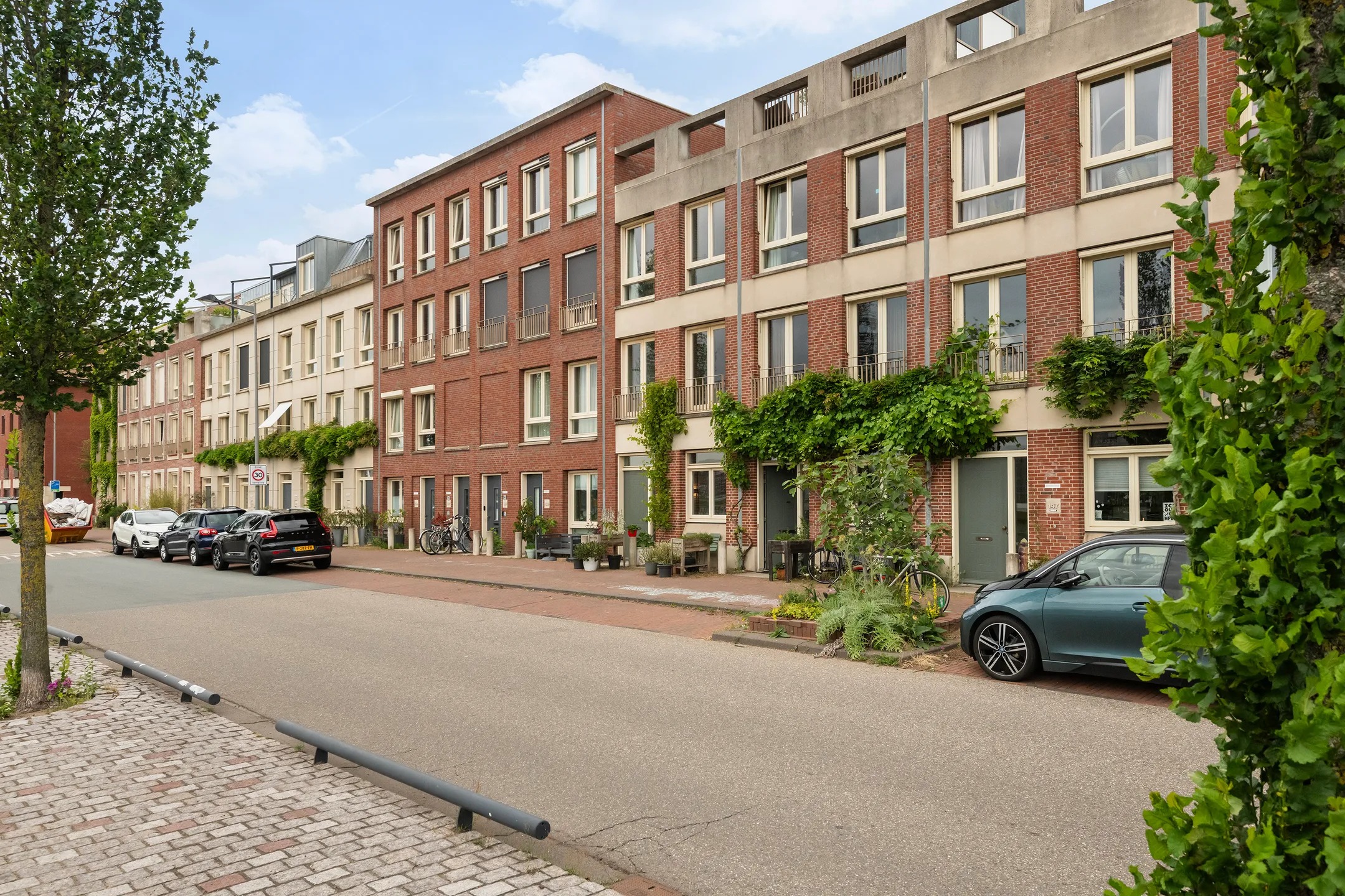 Tussenwoning Maashavenkade 151 in Rotterdam