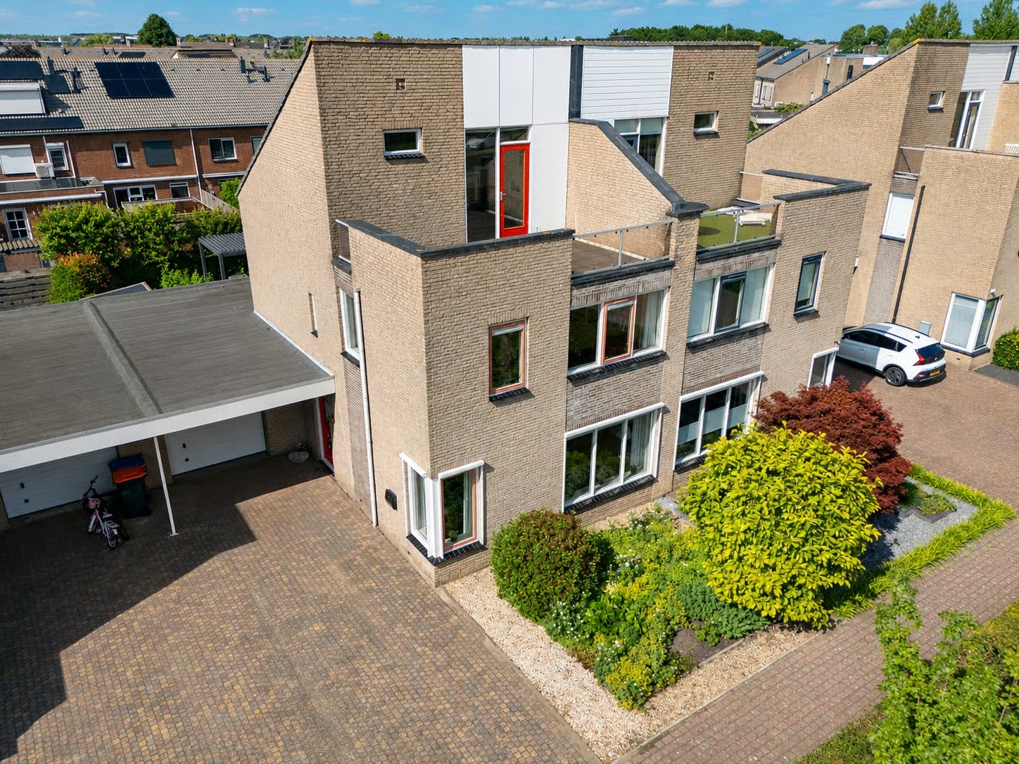 2-onder-1-kapwoning Academielaan 5 in Raamsdonksveer