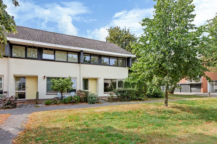 Hoekwoning Morrahemstraat 170 in Sneek