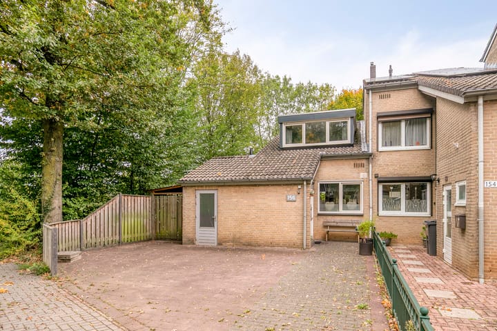 Eengezinswoning, hoekwoning Goethelaan 156 in Venlo
