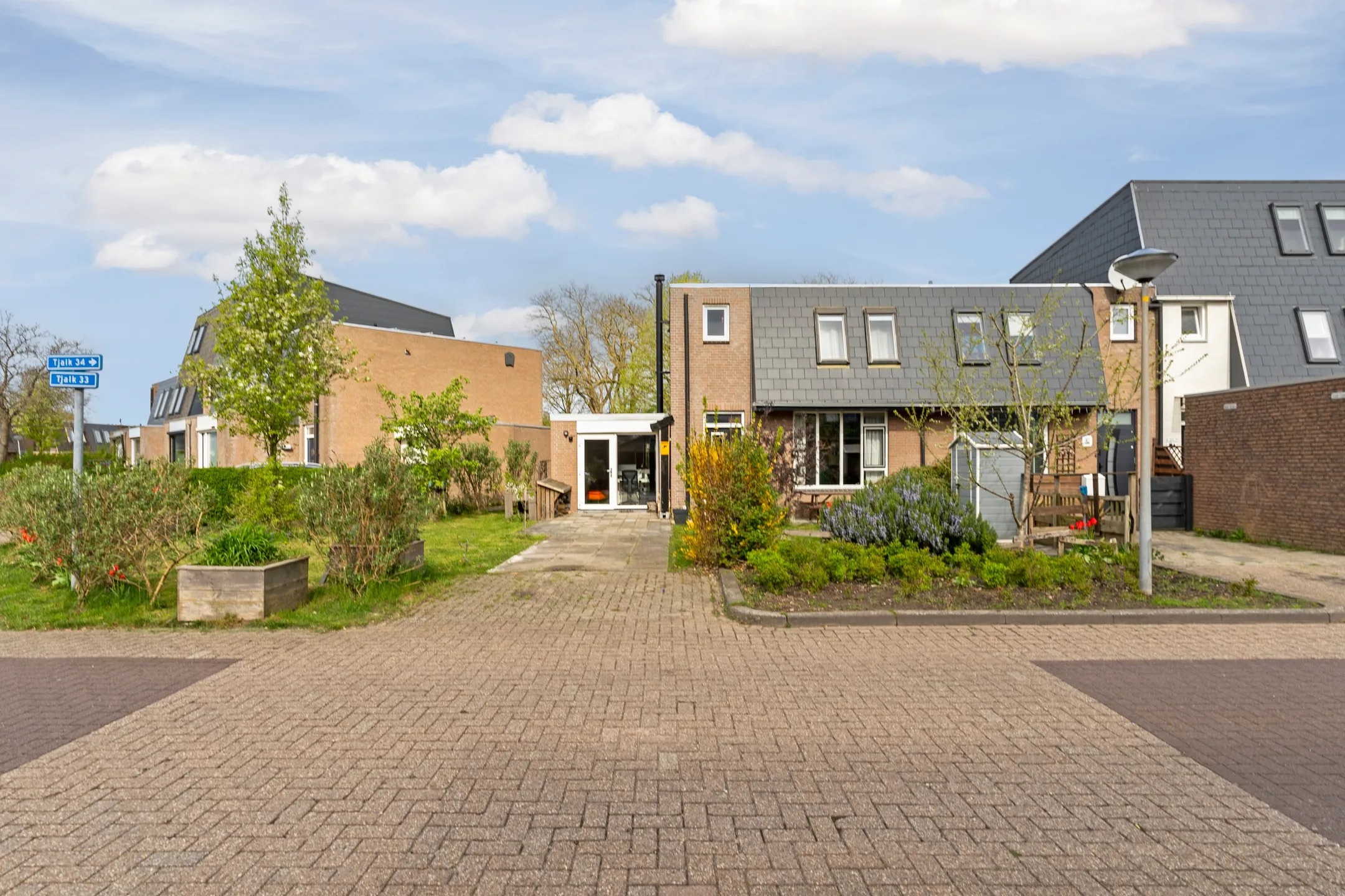 Hoekwoning Tjalk 33 9 Lelystad