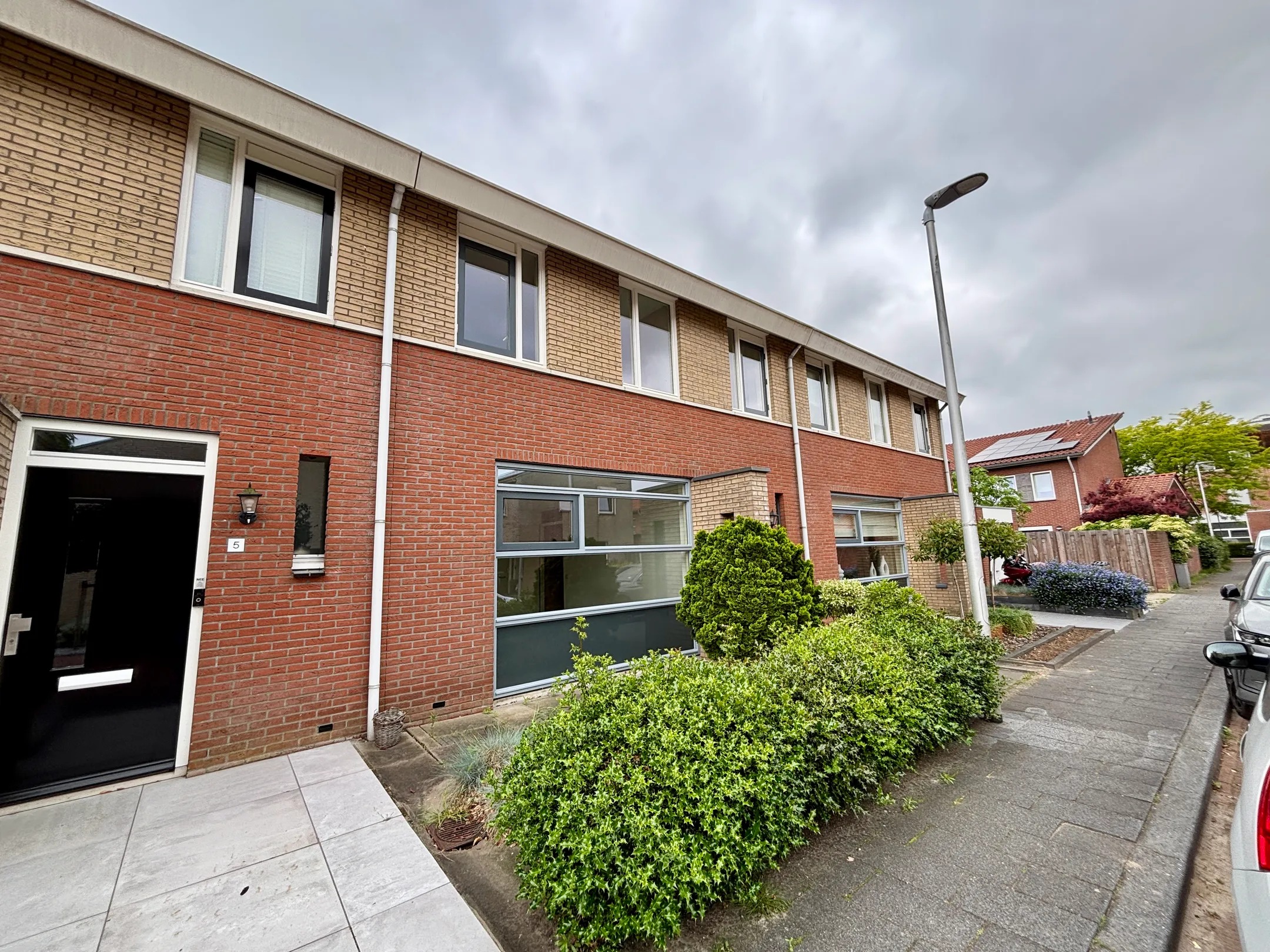 Tussenwoning Theater 3 in Almelo