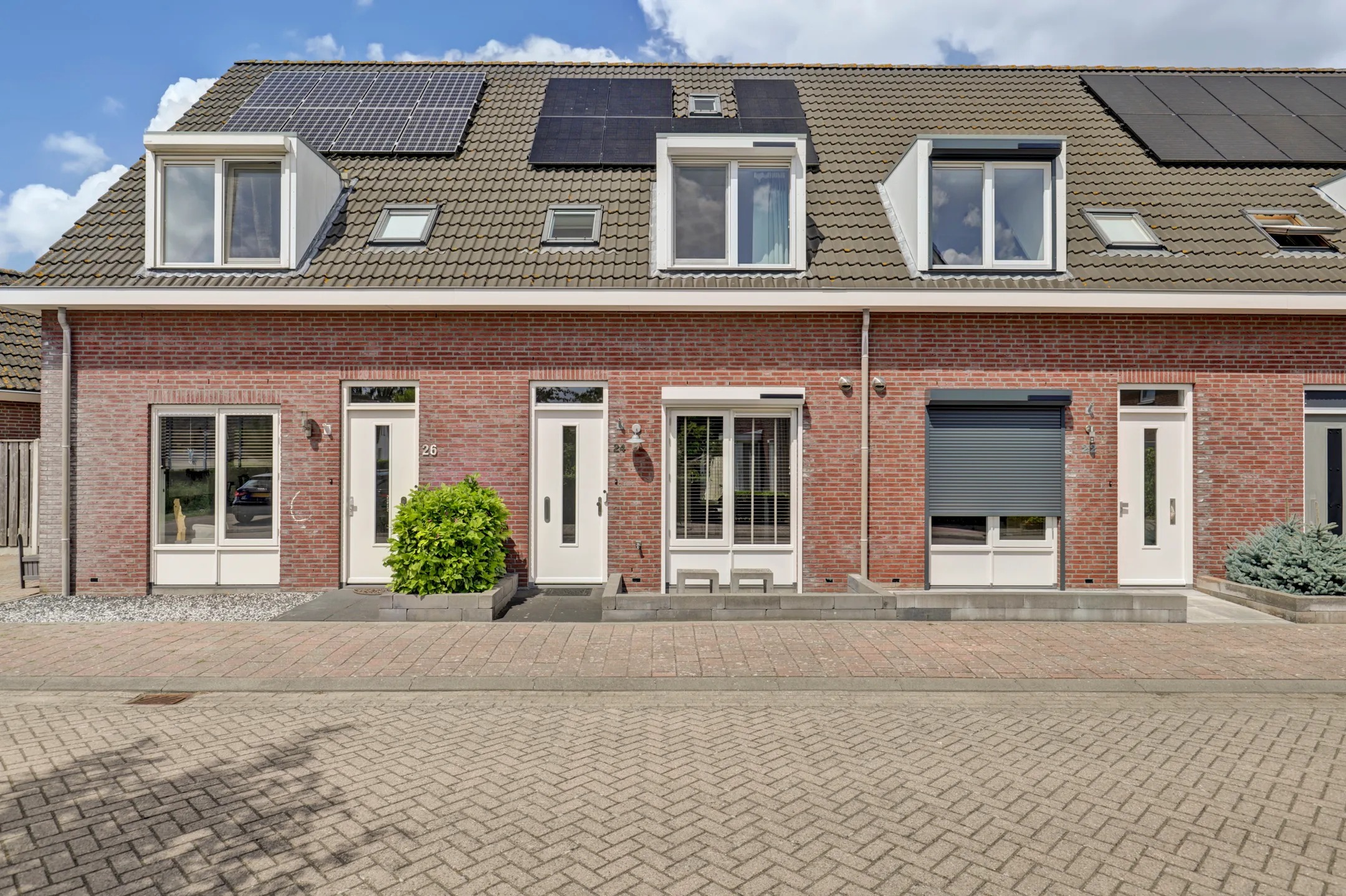 Tussenwoning Bollenhoef 24 in Eethen