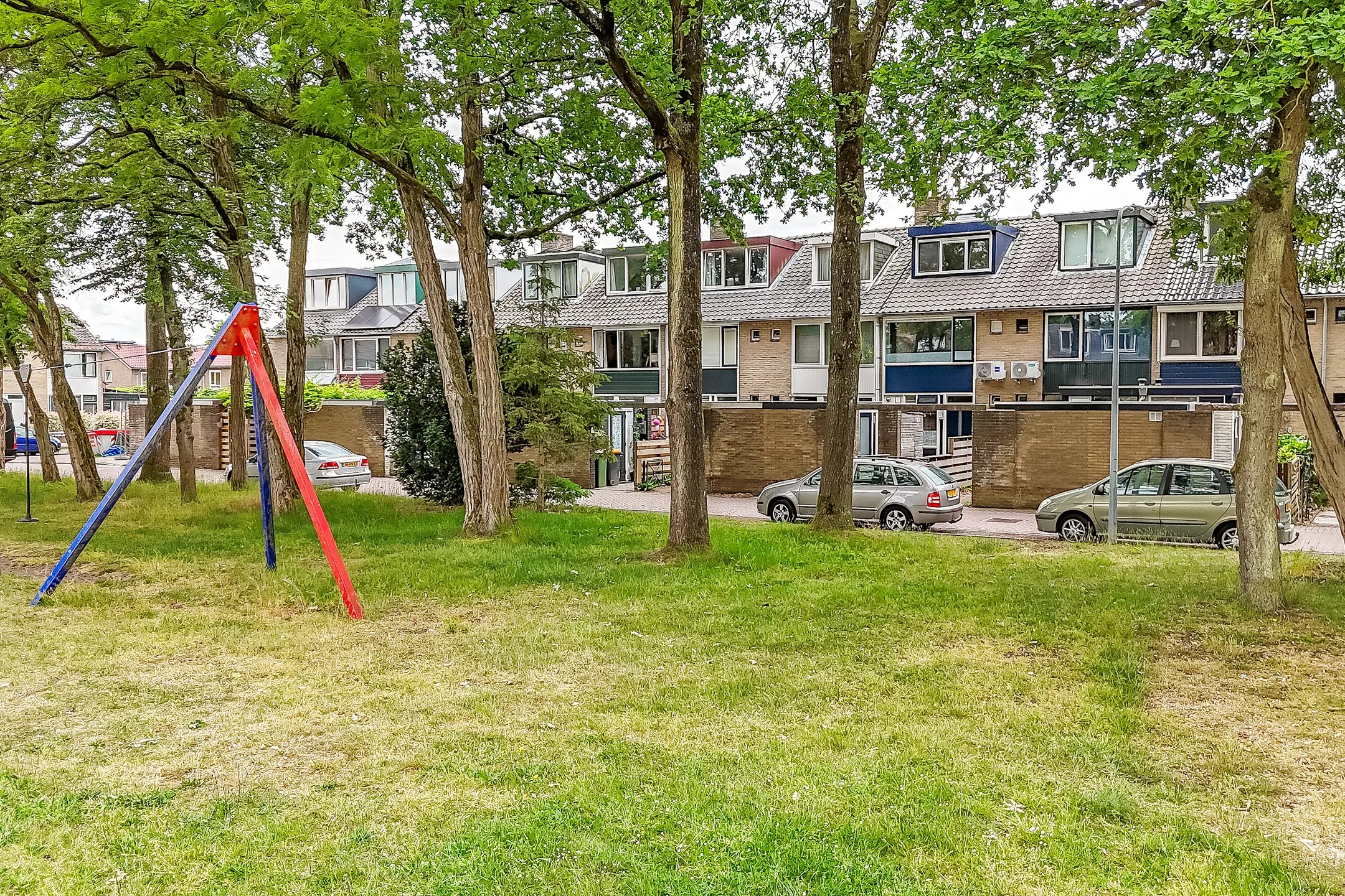 Tussenwoning Dr. Engelhardlaan 16 in Den Dolder
