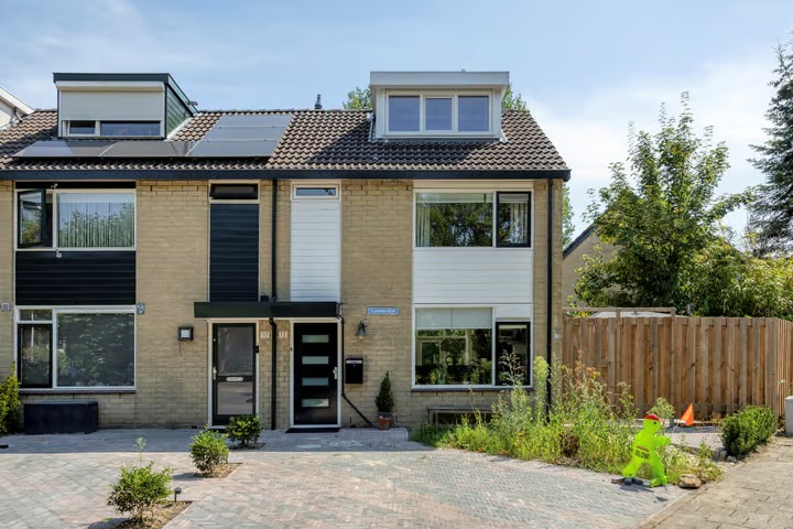 Hoekwoning Lombardije 12 in Utrecht