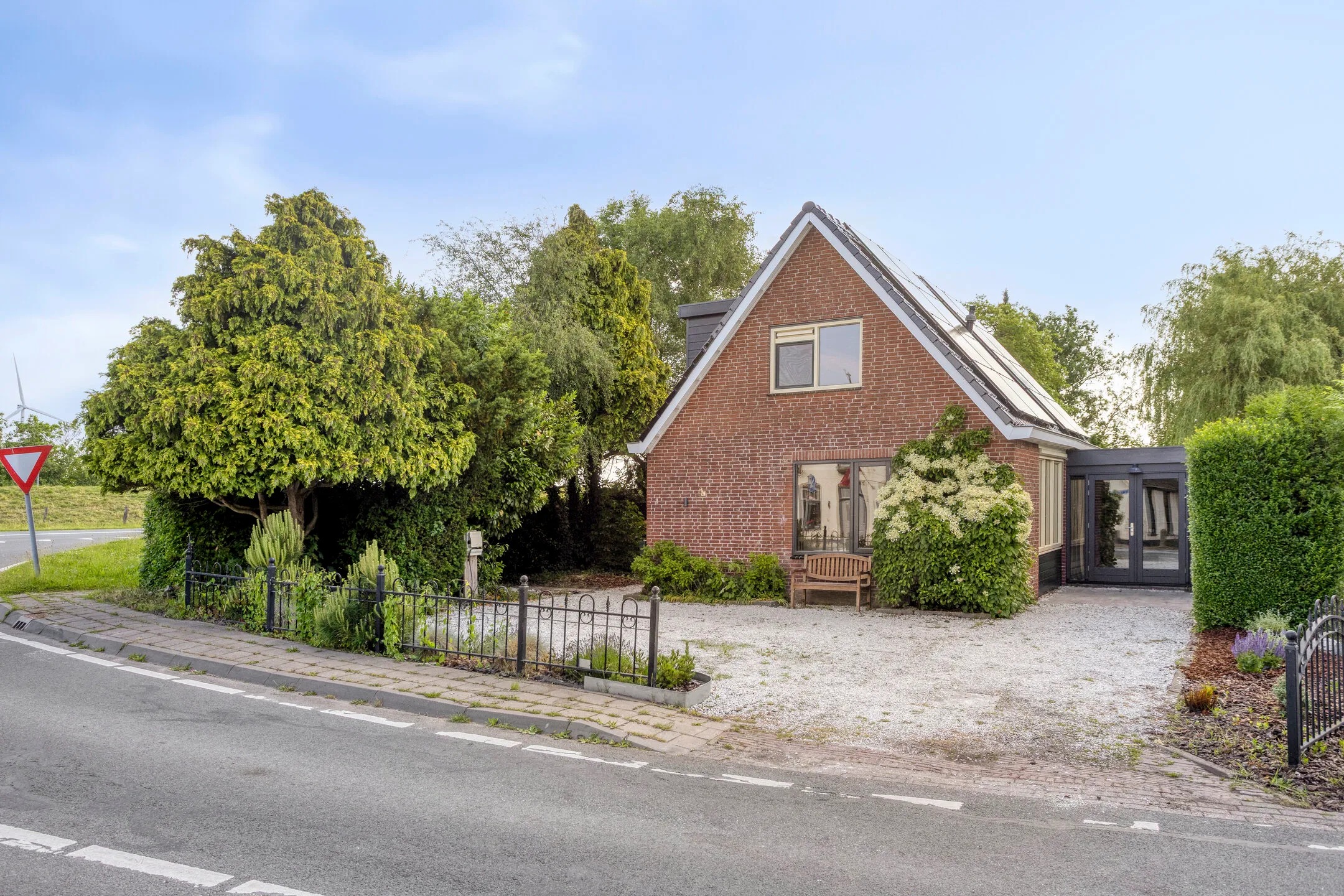 Vrijstaande woning Noordeinde 1 in Lambertschaag