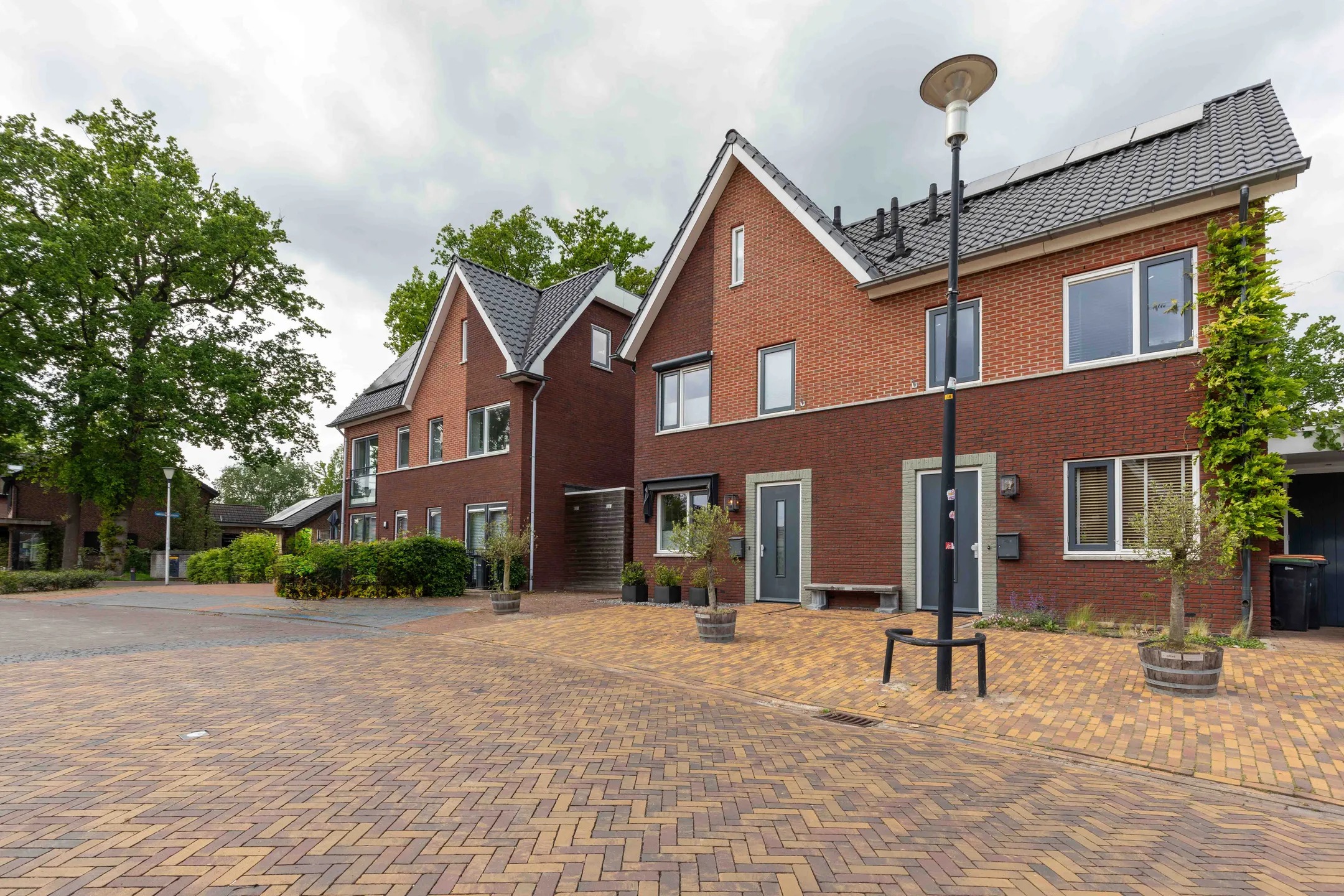 2-onder-1-kapwoning Hoofdstraat 38 A in Deurningen