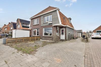 Eengezinswoning, 2-onder-1-kapwoning Middenweg 117 in Veendam