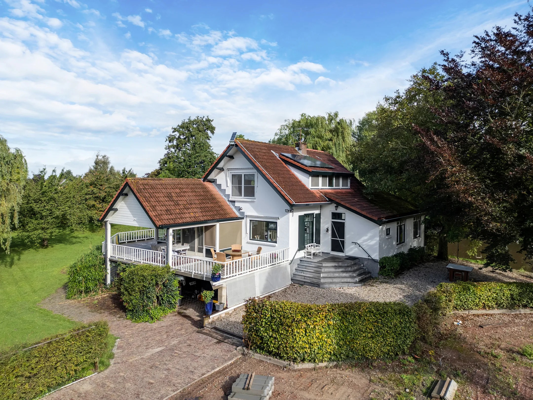 Vrijstaande woning (dijkwoning) Heeswijk 187 in Montfoort