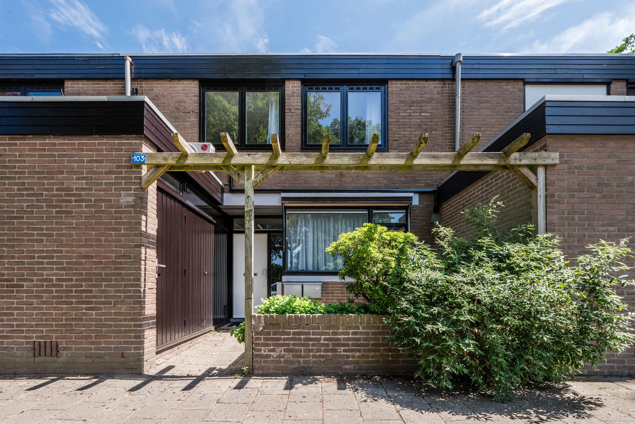 Benedenwoning Luxemburglaan 103 A in Eindhoven