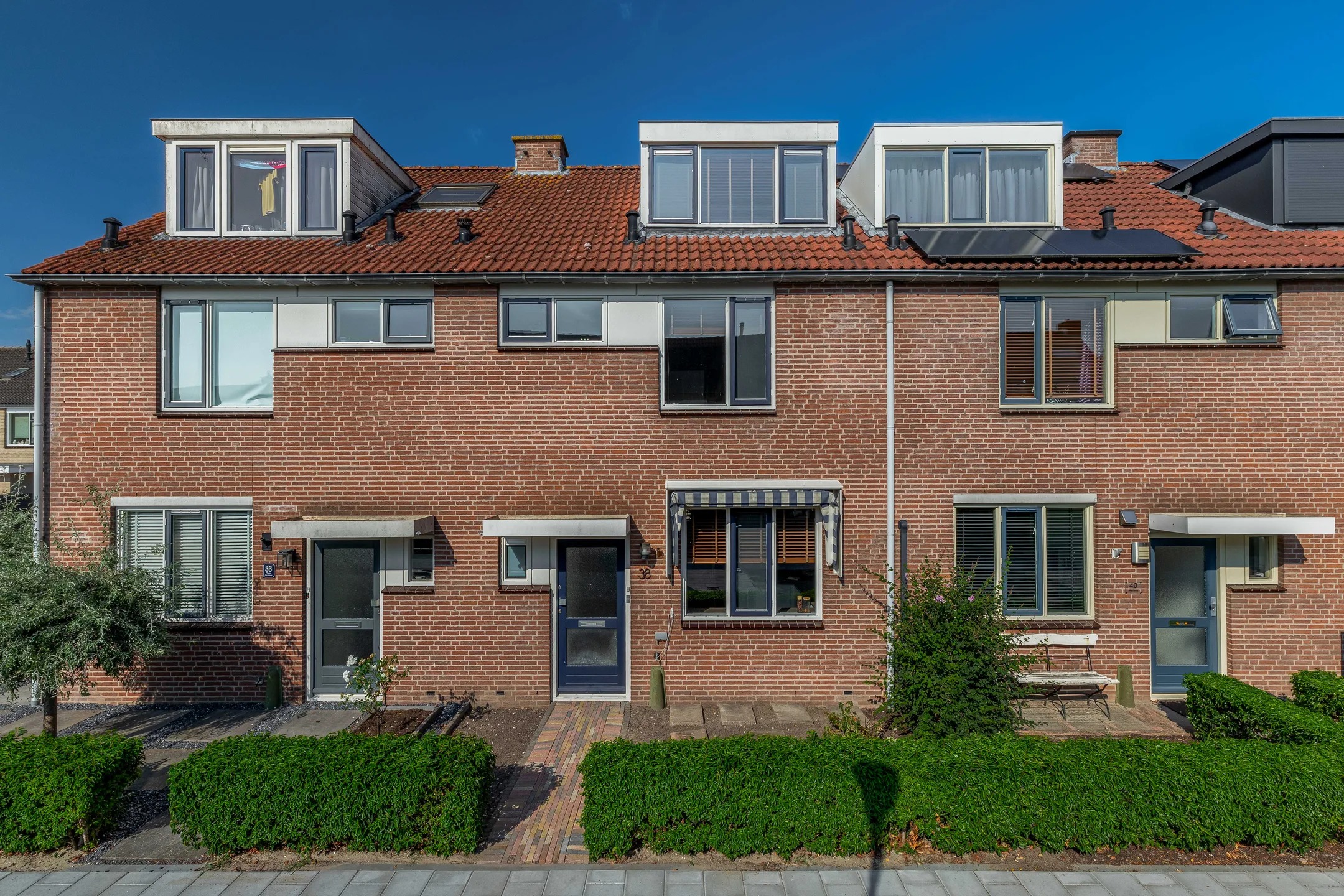 Tussenwoning Albert Schweitzerlaan 38 in Schoonhoven