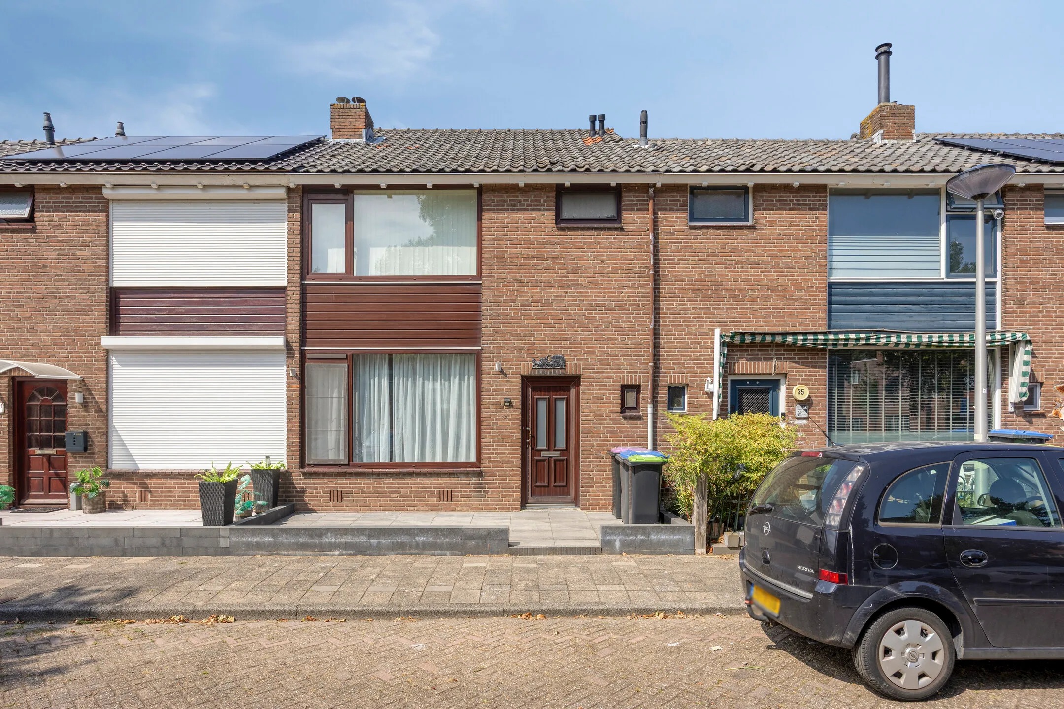 Tussenwoning Fresiastraat 33 in Spijkenisse