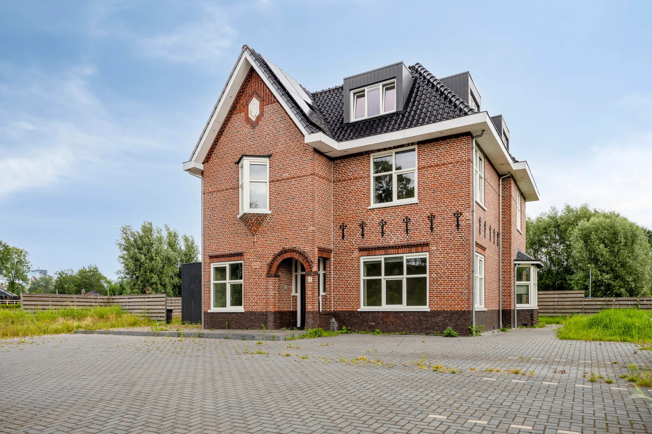 Benedenwoning Ubbenslaan 1 in Delfzijl