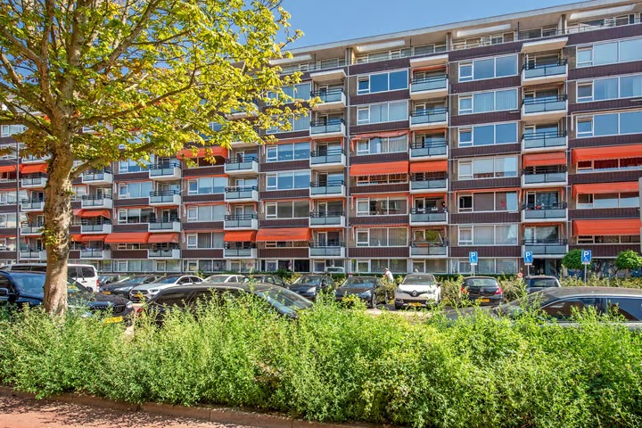 Galerijflat Steenvoordelaan 327 in Rijswijk