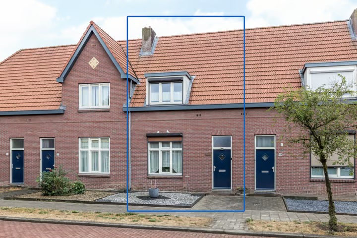 Tussenwoning Treebeekstraat 166 in Brunssum