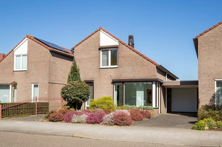Geschakelde woning Postweg 8 in Born