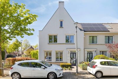 Hoekwoning Iekendonksevoort 63 in Helmond
