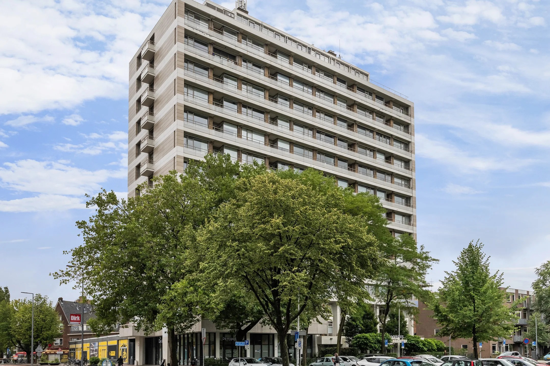 Portiekflat Adriaen van der Doeslaan 263 Rotterdam