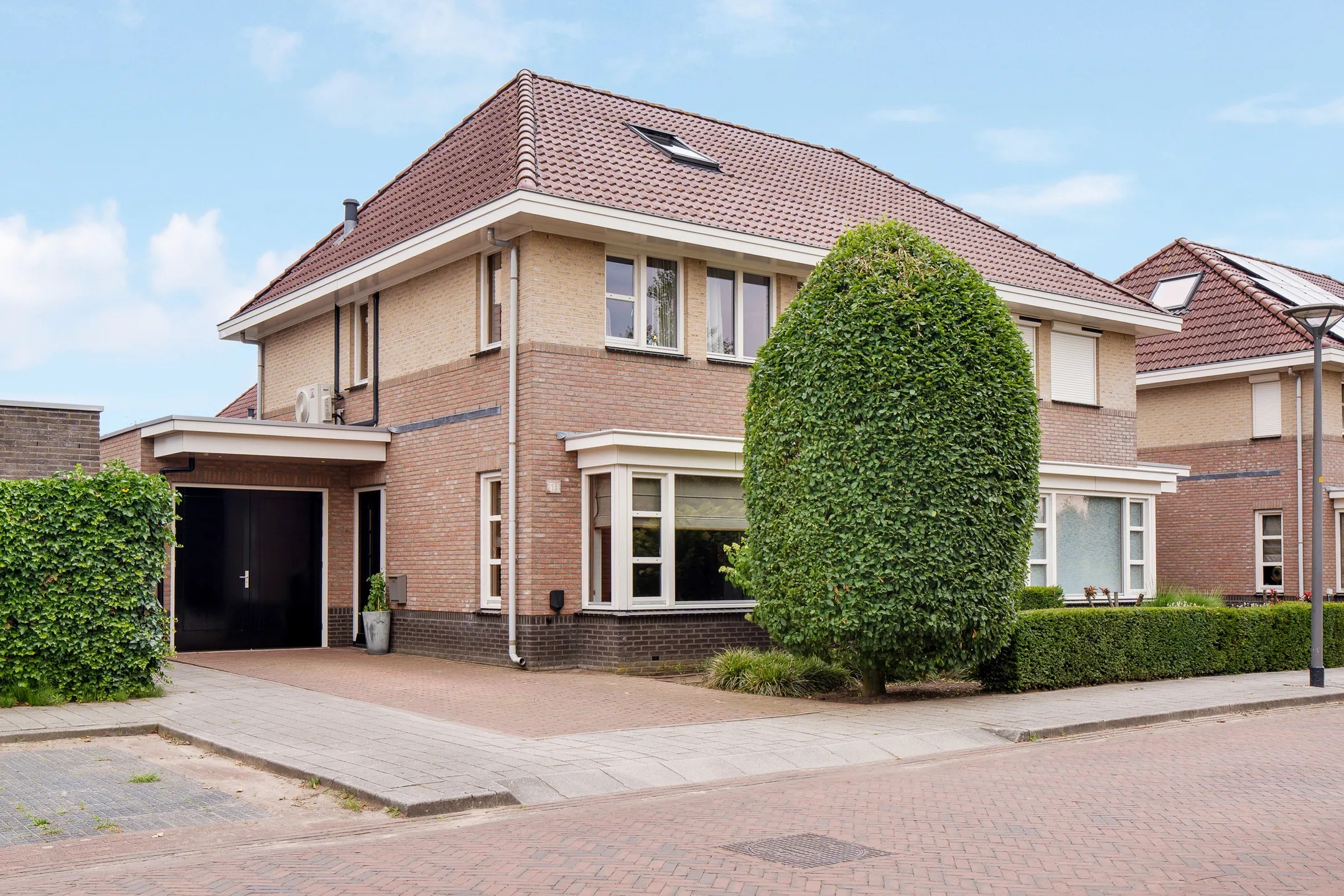 Geschakelde 2-onder-1-kapwoning Waterdam 13 in Wierden