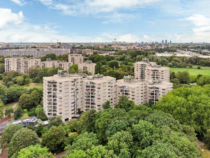 Portiekflat Groenhoven 447 in Amsterdam