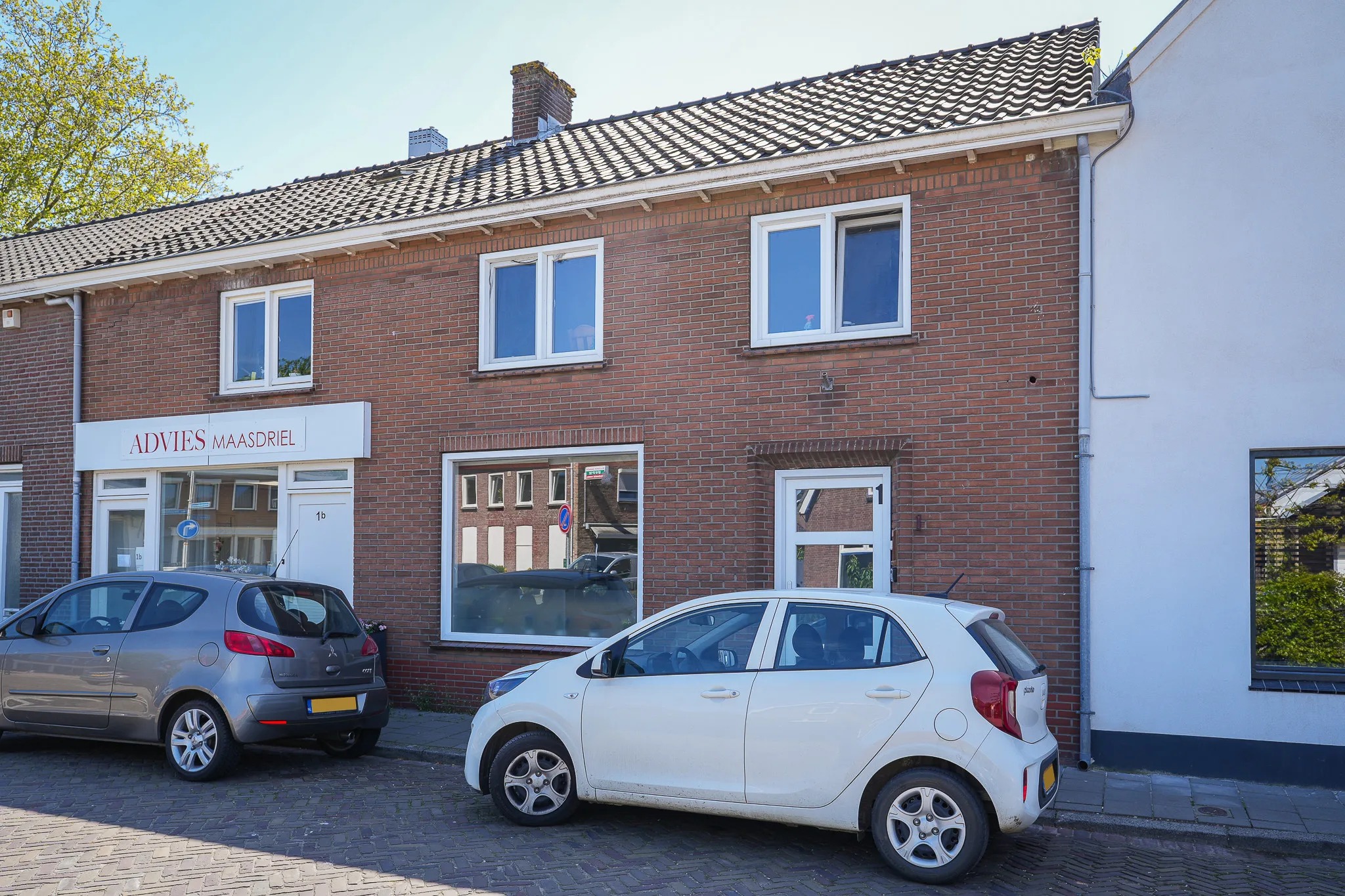 Tussenwoning Graaf Ansfriedstraat 1 in Kerkdriel