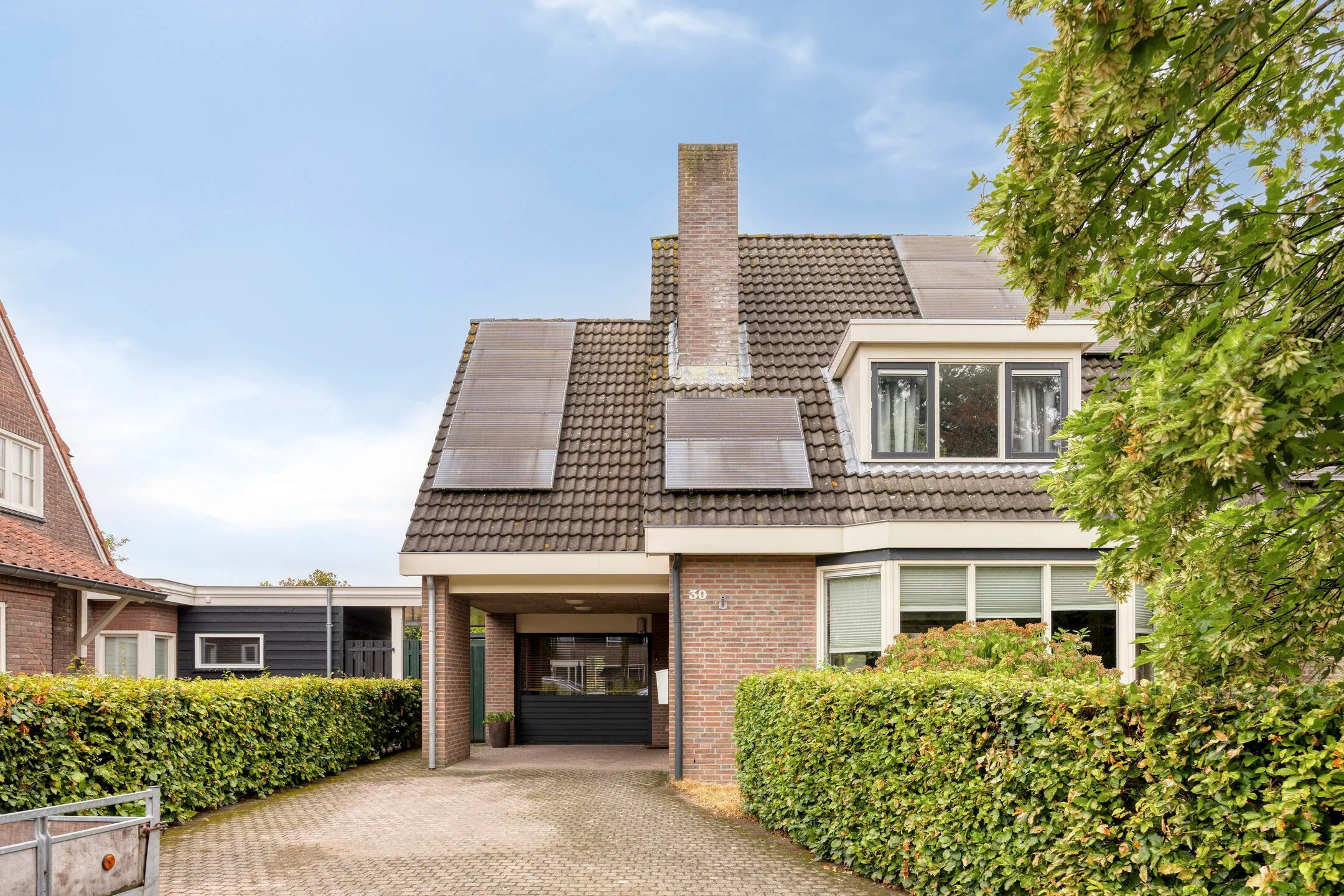2-onder-1-kapwoning De Leeuwerikstraat 30 Best