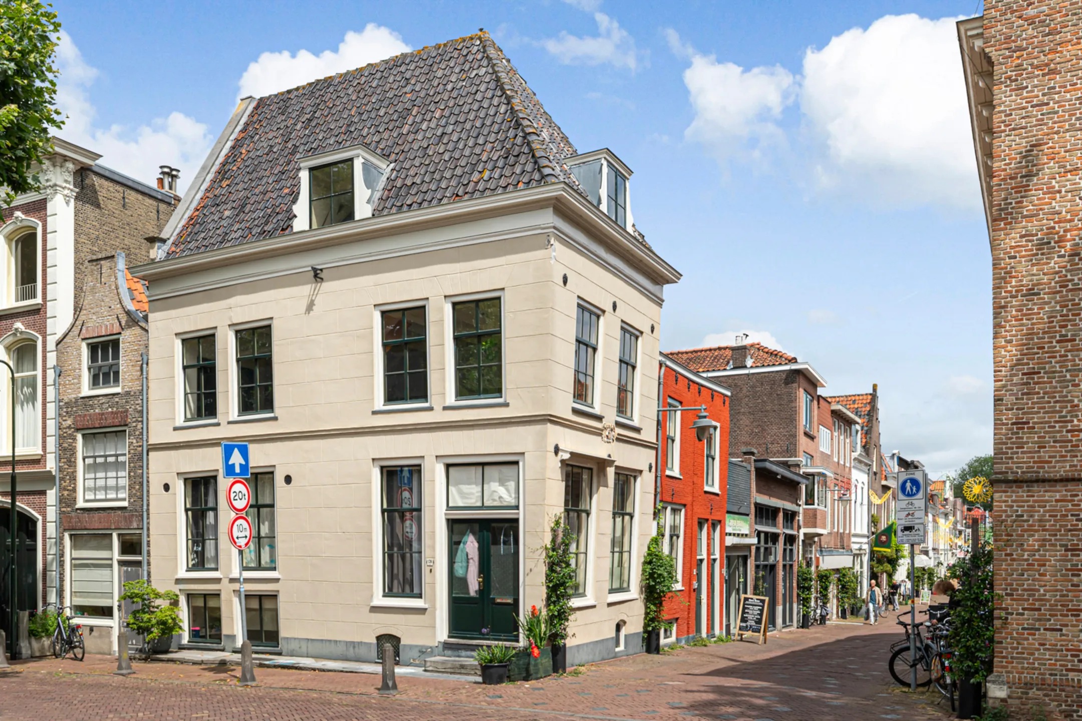 Maisonnette Lange Groenendaal 118 in Gouda