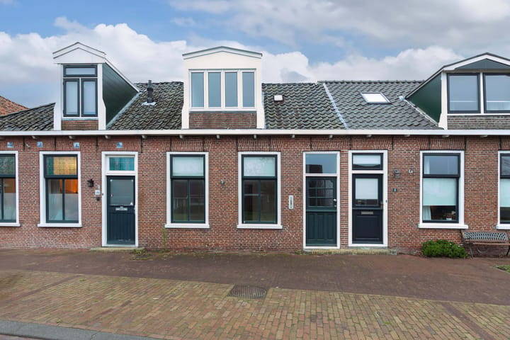 Tussenwoning Lidlumerwei 4 Oosterbierum