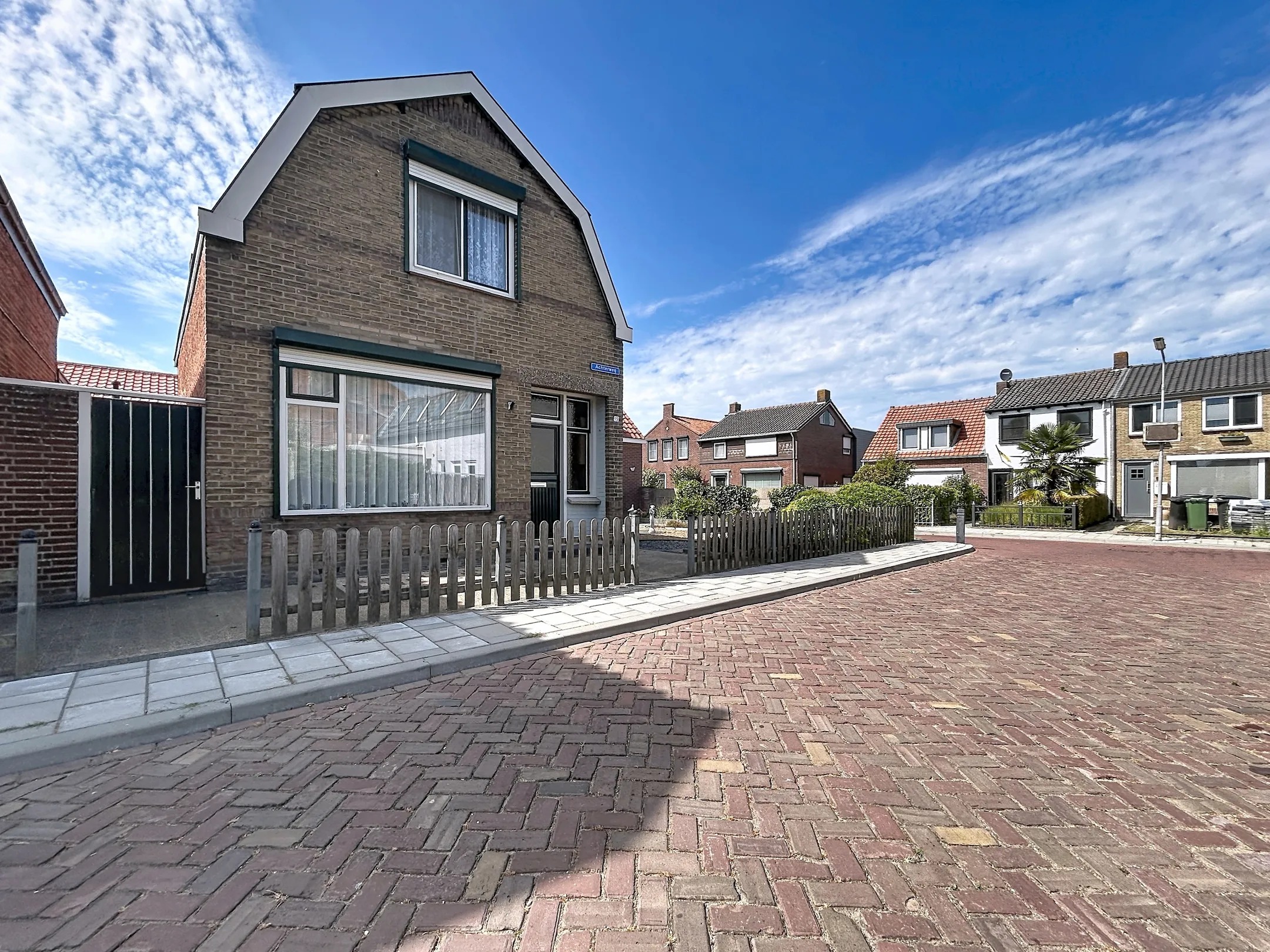 Hoekwoning Achterweg 15 in Hoofdplaat