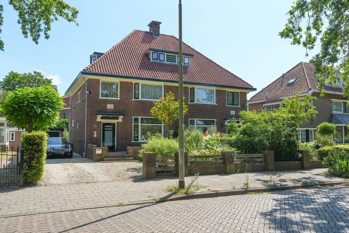 2-onder-1-kapwoning Voorstadslaan 355 in Nijmegen