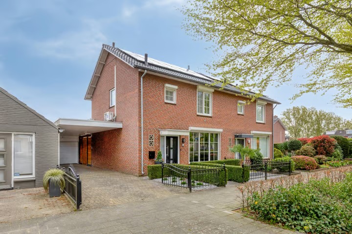 2-onder-1-kapwoning Anemoonlaan 3 in Valkenswaard