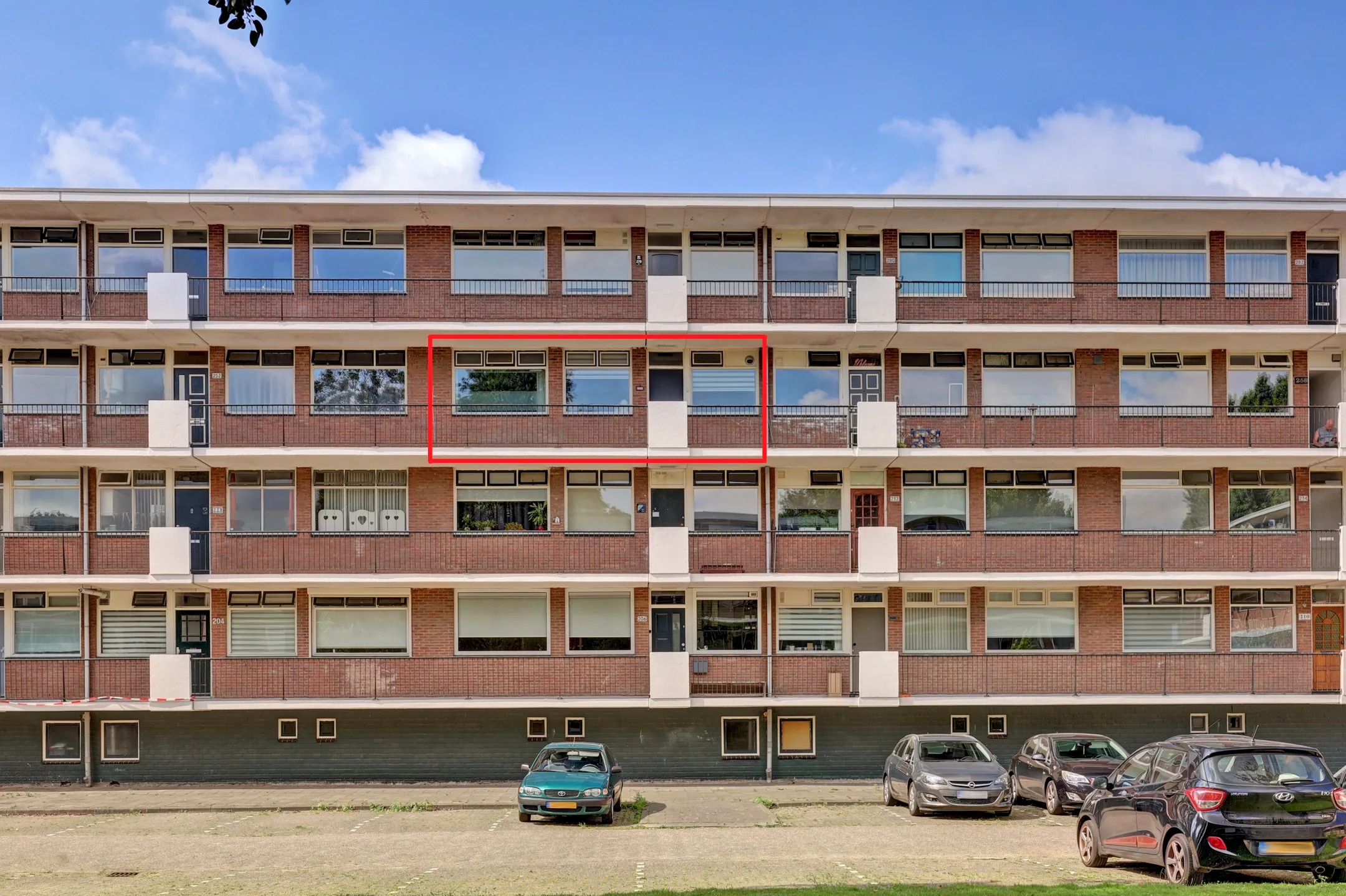 Portiekflat Staringlaan 254 in Papendrecht