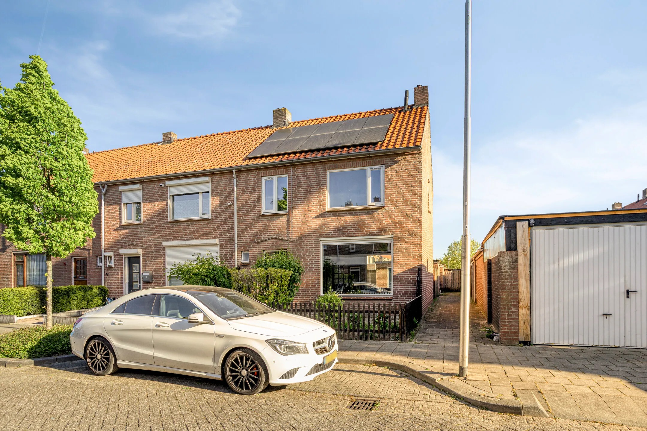 Tussenwoning Isabella van Portugalstraat 1 in Oss