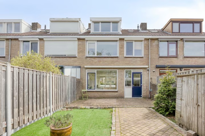 Tussenwoning Bazuinstraat 23 Purmerend