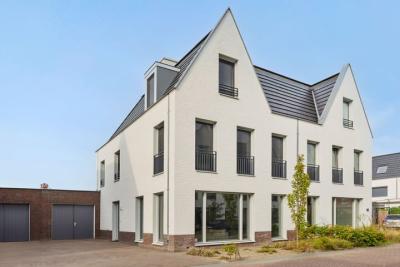 Villa, 2-onder-1-kapwoning Bernagiestraat 18 in 's-Hertogenbosch