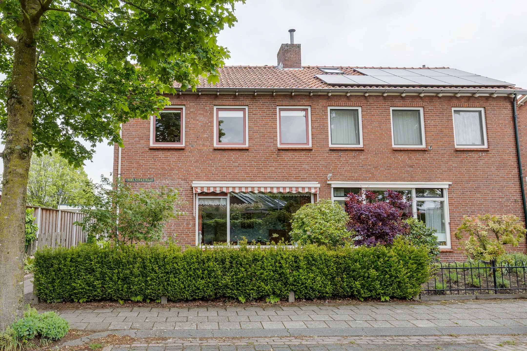 2-onder-1-kapwoning Troelstrastraat 25 in Zelhem