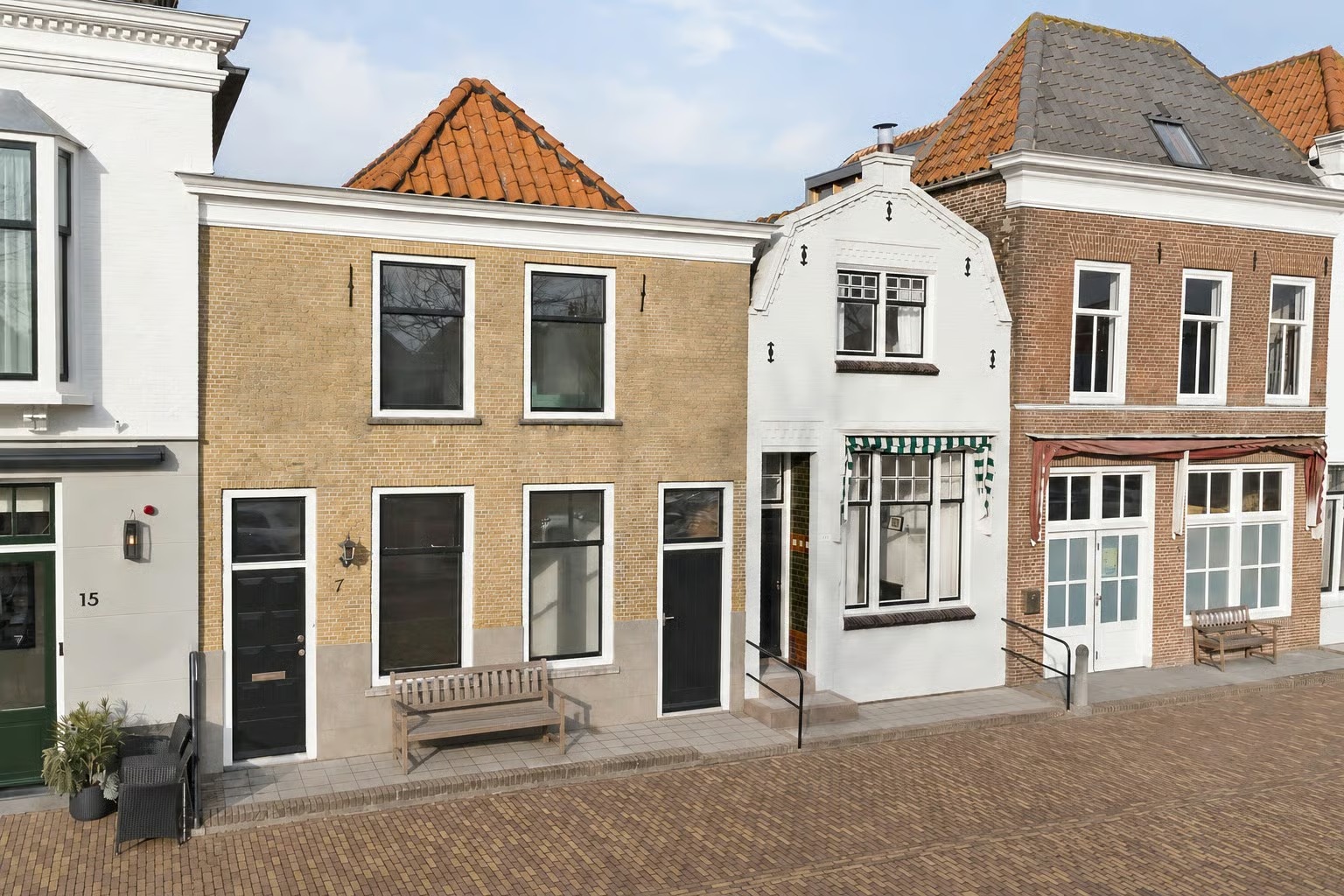 Tussenwoning Markt 17 in Brouwershaven