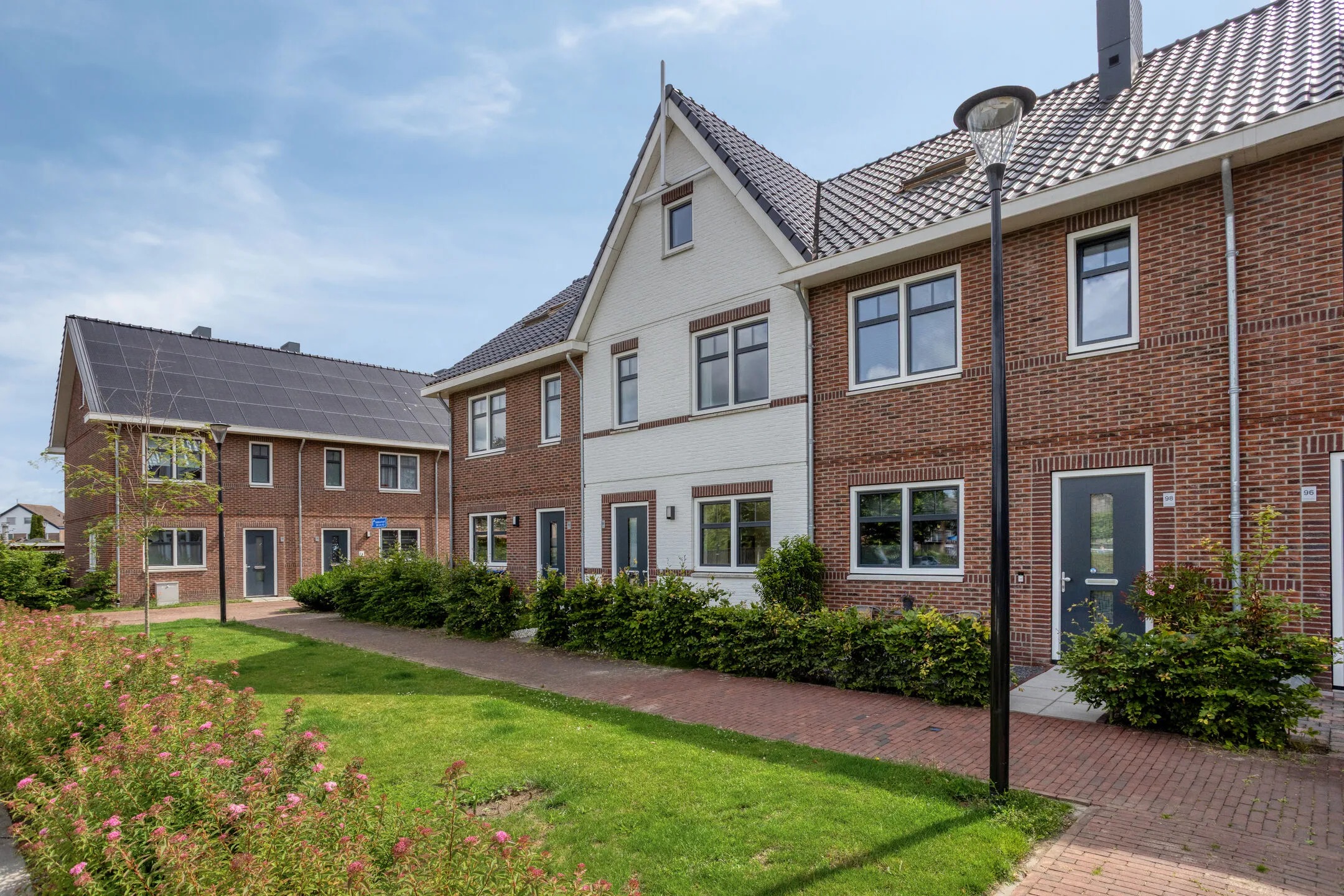 Tussenwoning Dabbestraat 100 Oude-Tonge